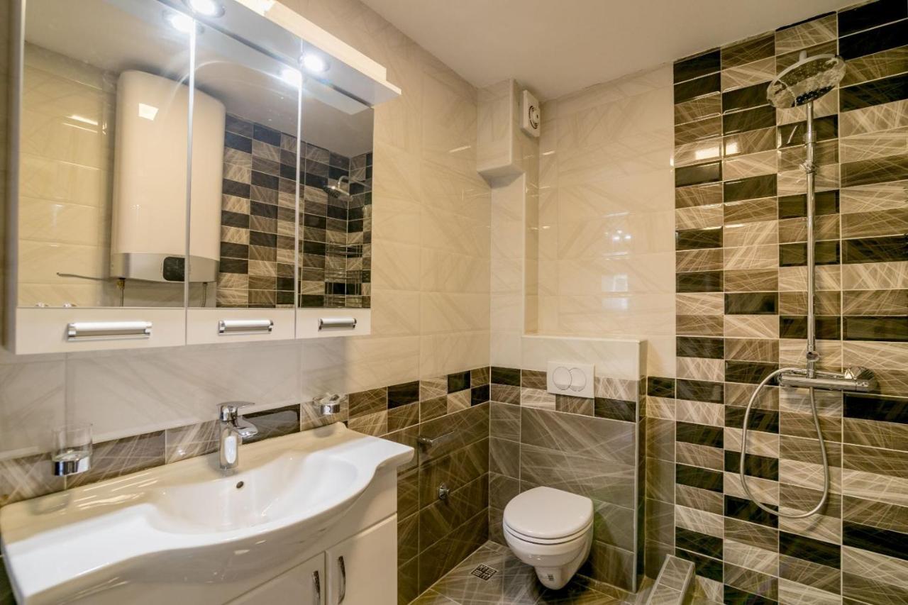 Apartmani Matej Котор Экстерьер фото
