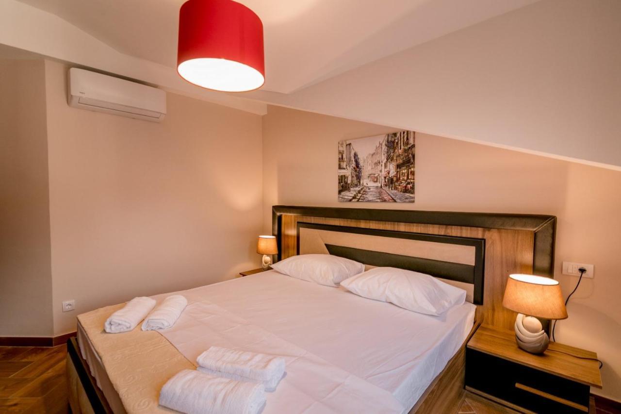 Apartmani Matej Котор Экстерьер фото